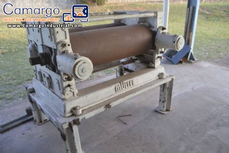 Muller two roller horizontal refiner