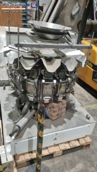 Multi-head vertical packaging machine with 3 seals bosch Ishida