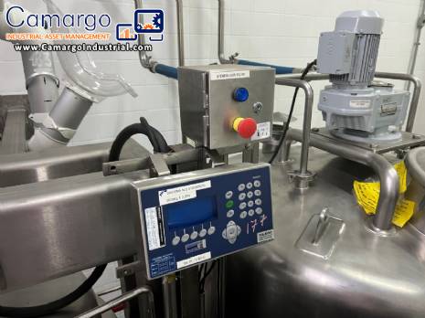 Mixing tank lines from 500 l to 2000 l in 316 stainless steel with Turbon Mixer Kroma mixers and Metler Toledo weighing cells