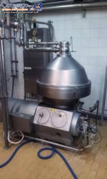 Hermetic self-cleaning centrifugal separator/cream separator for milk, Alfa Laval Tetra Pak, for skimming and standardizing heated milk.