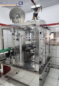 Stainless steel filling machine with 11 nozzles with Japa Componentes cork capper