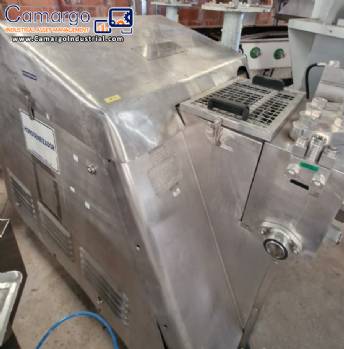 High-pressure homogenizer 6,000 liters per hour Gaulin