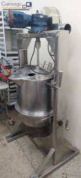 100-liter tilting gas-jacketed stainless steel cooking pot