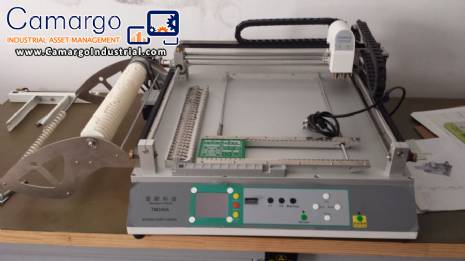 Automatic machine for assembly of electronic components