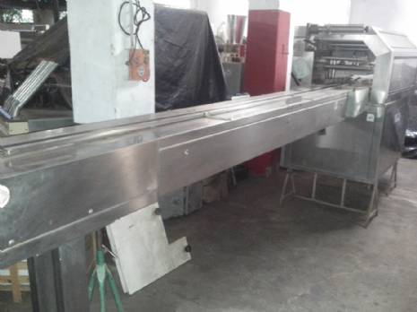 Automatic thermoformer for plastic trays llpra