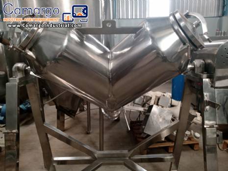 Stainless steel V mixer for powders and granules