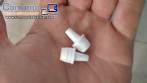 Container and capper bottle dropper and cap Prom�quina