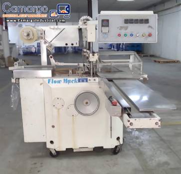 Flow Mack V3 automatic cellophane wrapping machine, 45 units per minute.