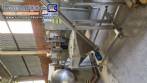 Inclined screw conveyor with stainless steel silo