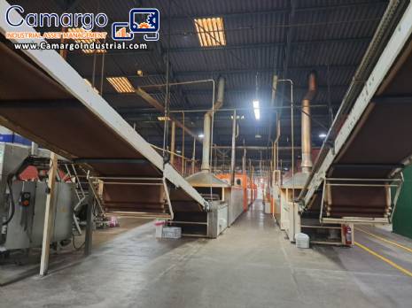 Complete factory producing laminated biscuits, doughnuts, wafers, and cream crackers, with a capacity of 4500 kg per hour. Complete factory producing laminated biscuits, doughnuts, wafers, and cream crackers, with a capacity of 4500 kg per hour.