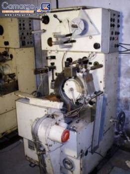 Packer tubes forming of gum and caramels Packer tubes forming of gum and caramels