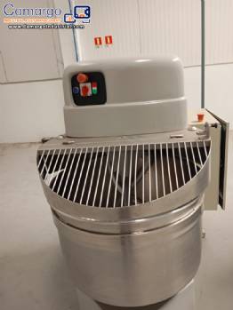 Spiral dough mixer, 100 kg capacity for ready-made dough. Spiral dough mixer, 100 kg capacity for ready-made dough.